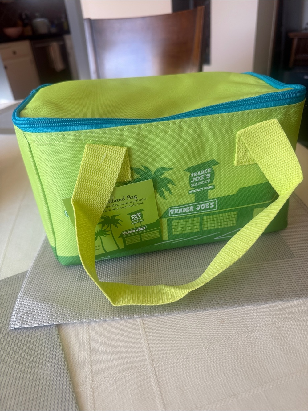 NWT Trader Joe's Mini Insulated Tote Bag Green/Teal 1.5 Gallon Lunch Cooler